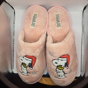 Peanuts Snoopy Pink Slippers